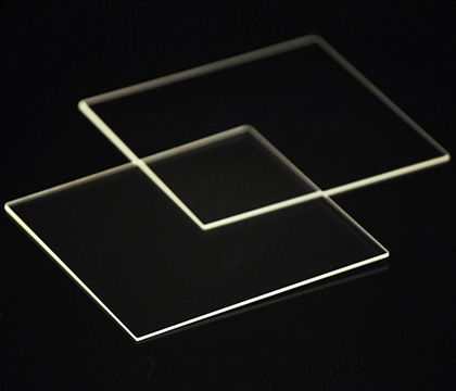 Tấm kính thạch anh có độ truyền sáng cao, kích thước tùy chỉnh, chịu nhiệt độ cao, trong suốt 2