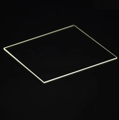 Customized high-transmittance high-temperature resistant transparent quartz glass plates of different sizes