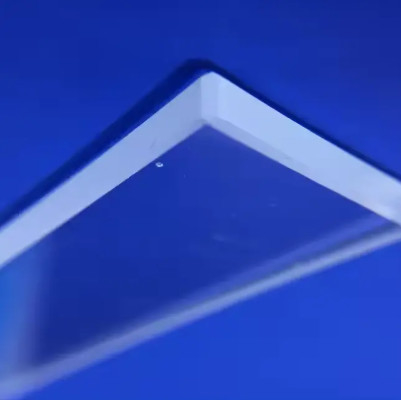 Customized high-transmittance high-temperature resistant transparent quartz glass plates of different sizes